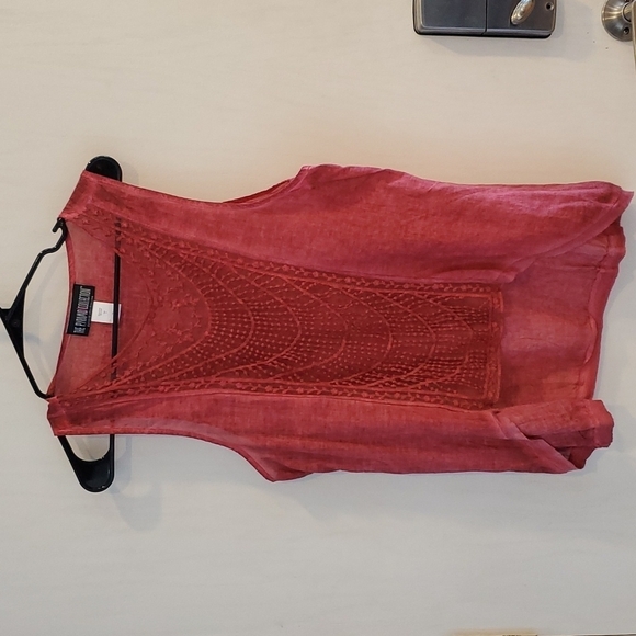 The Pyramid Collection Red Layered Lagenlook Vest and Tunic with Ruffles S - Picture 3 of 9